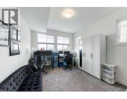 1458 Summer Crescent, Kelowna, BC V1P1T8 Photo 34