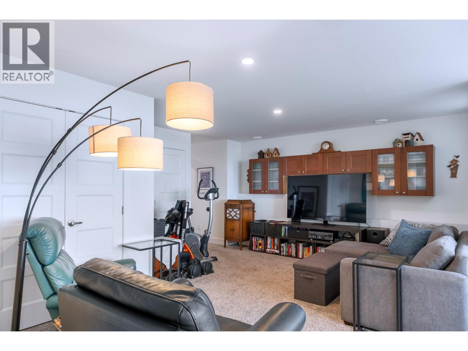 1458 Summer Crescent - 31
