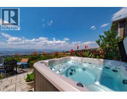 1458 Summer Crescent, Kelowna, BC V1P1T8 Photo 41