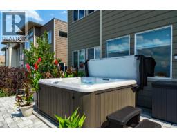 1458 Summer Crescent, Kelowna, BC V1P1T8 Photo 42