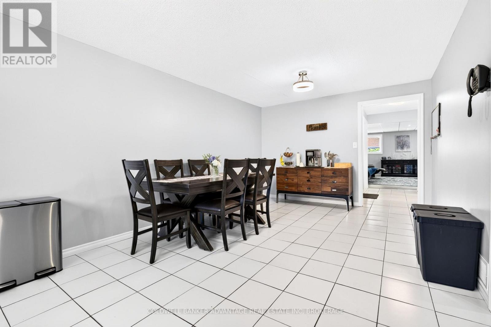 5004 PETTIT AVENUE - Image 20