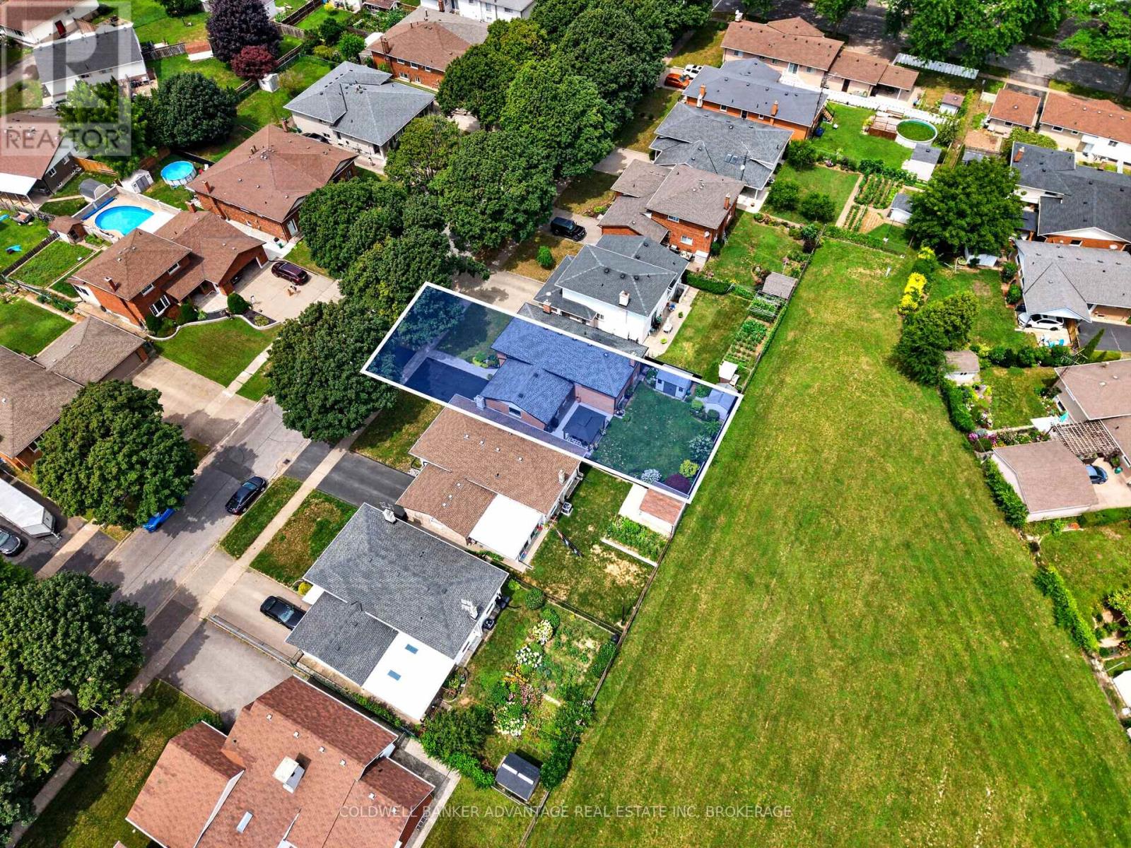 5004 PETTIT AVENUE - Image 35