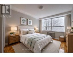 107 - 42 Thorncliffe Park Drive, Toronto, ON M4H1K1 Photo 6