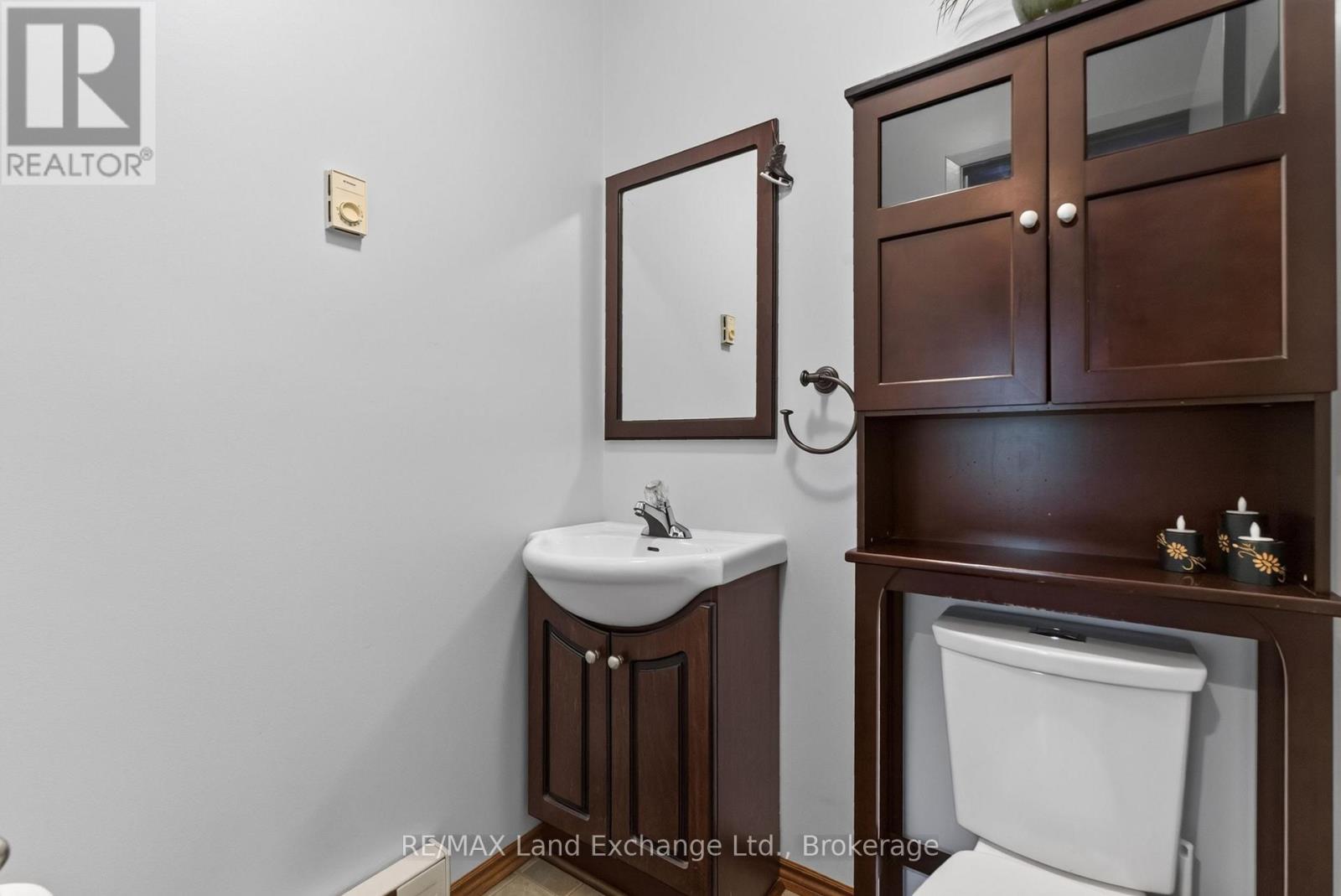 42 WEBSTER STREET - Image 10