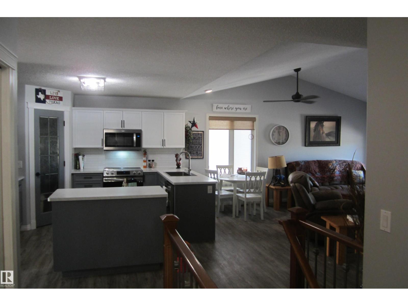 #97 8602 Southfort DR - 15