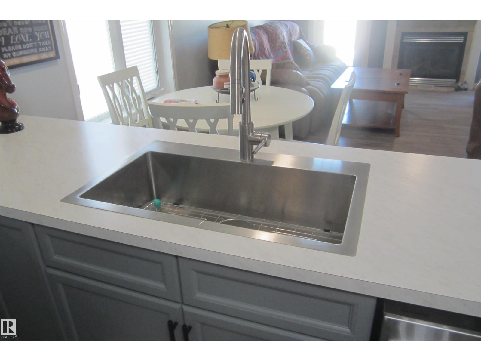 #97 8602 Southfort DR - 16