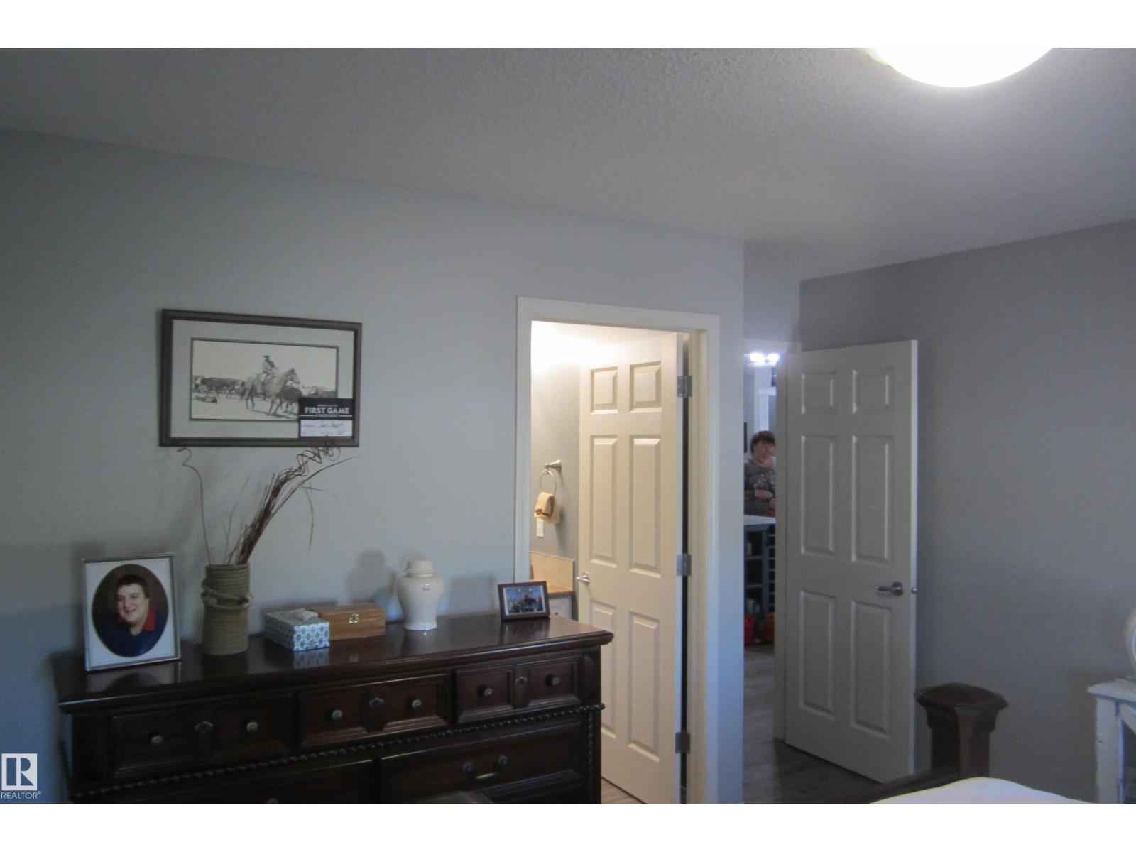 #97 8602 Southfort DR - Image 26