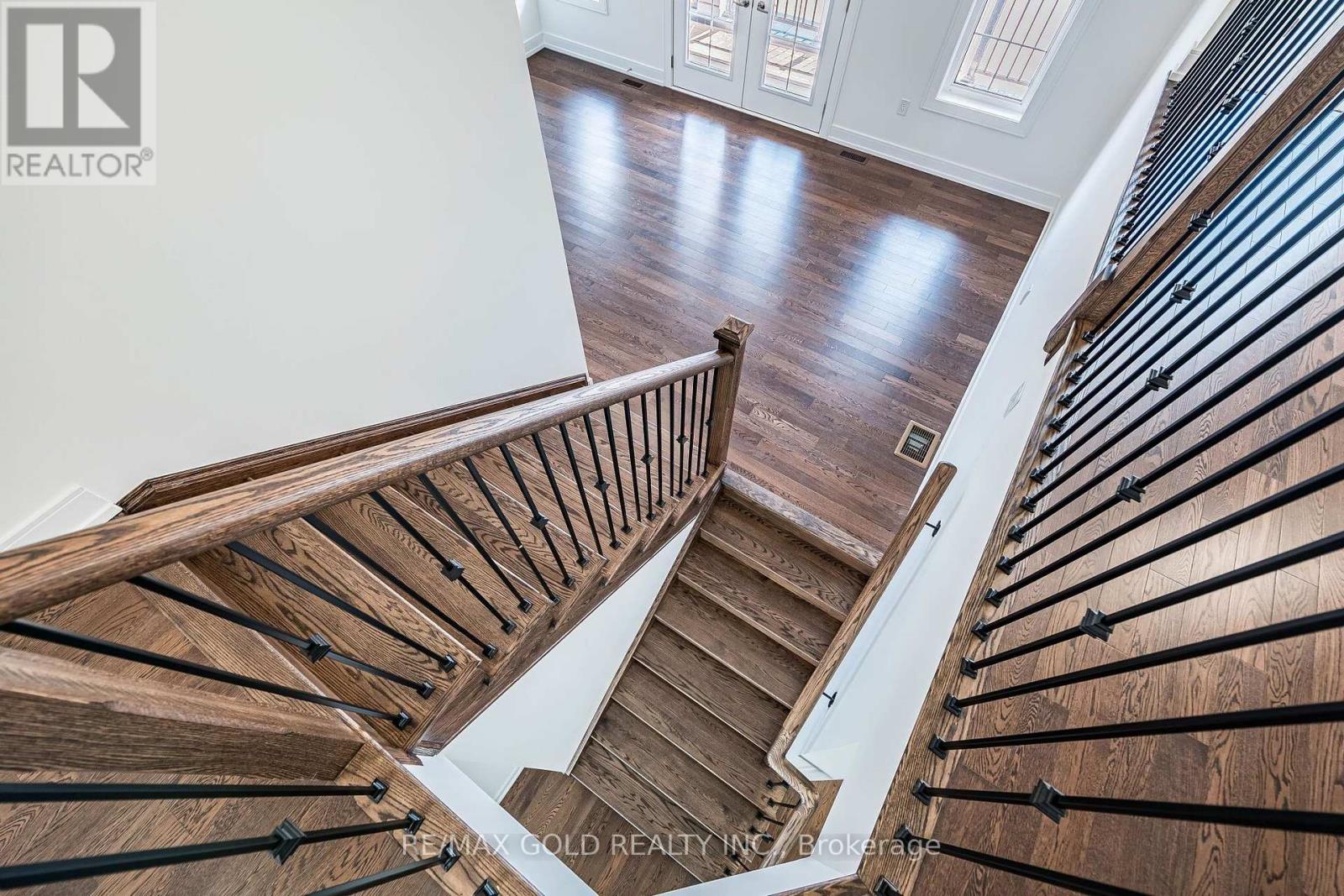 27 MUNDELL ROAD - 22