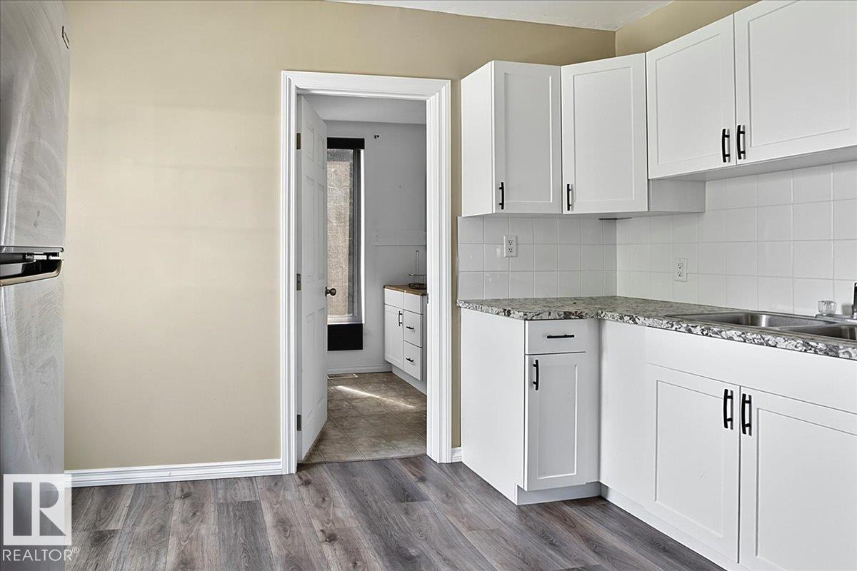 5010 52 AV NW - Image 7