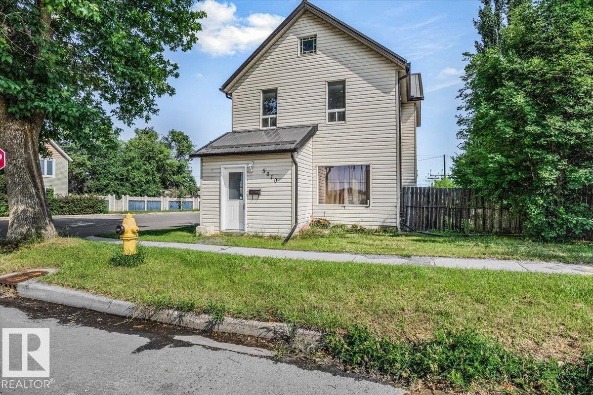 5010 52 AV NW - 1