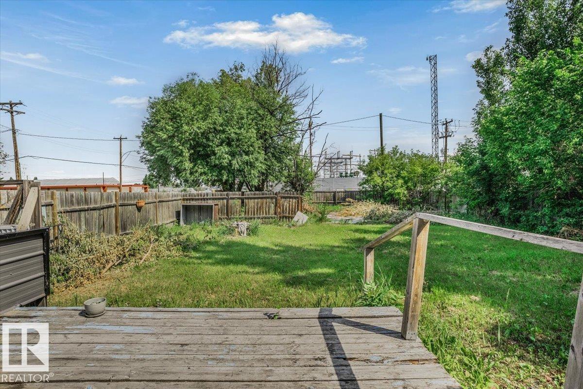 5010 52 AV NW - Image 23