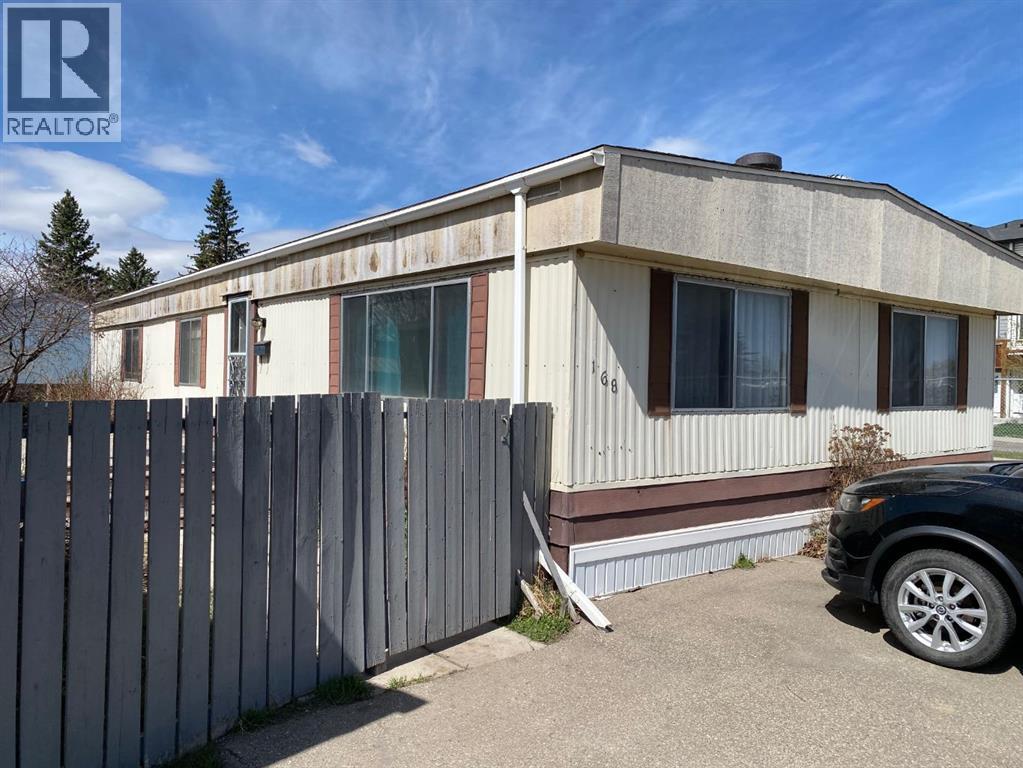 168, 6724 17 Avenue SE - 1