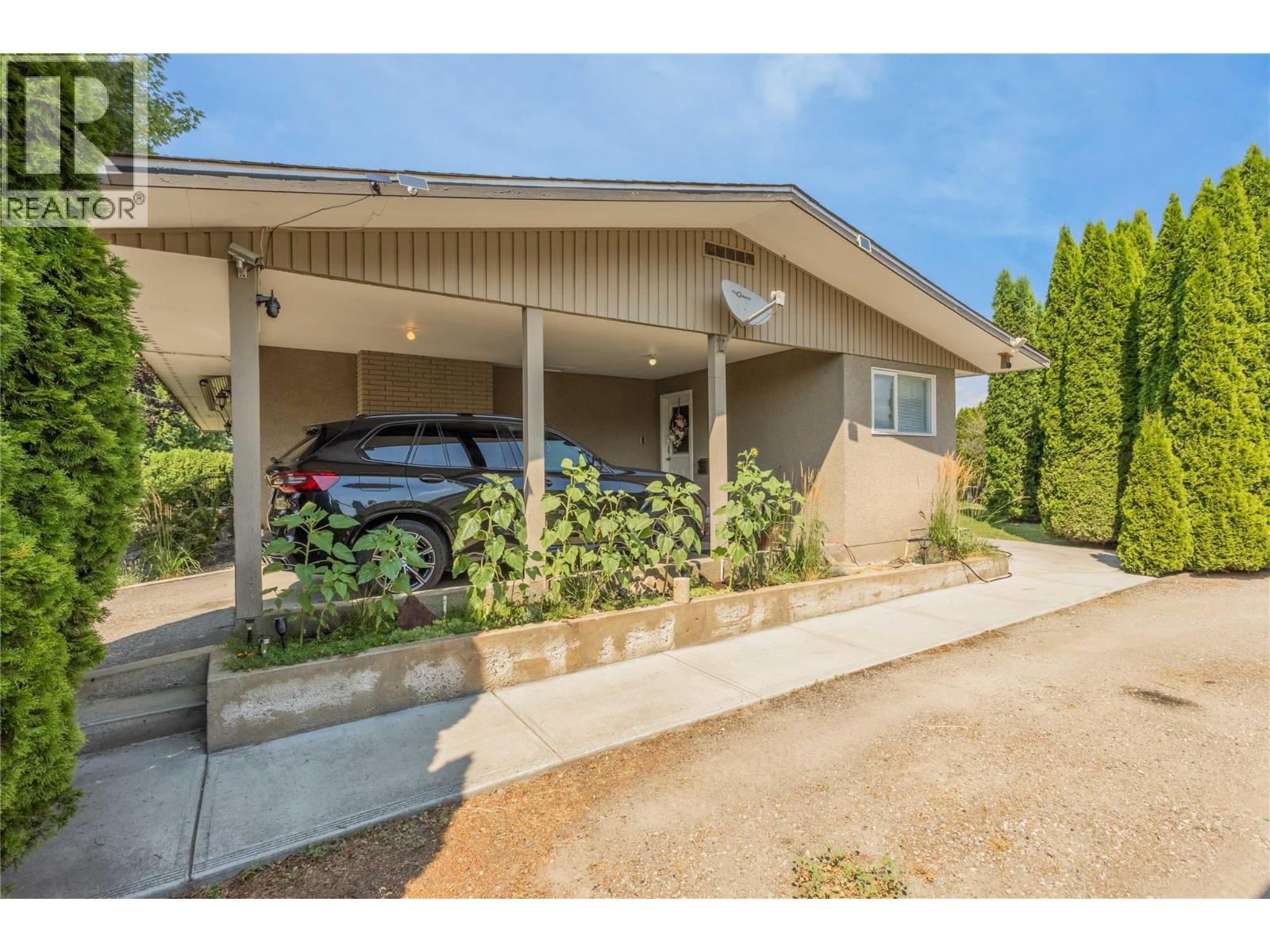  3259 St Amand Road, Kelowna