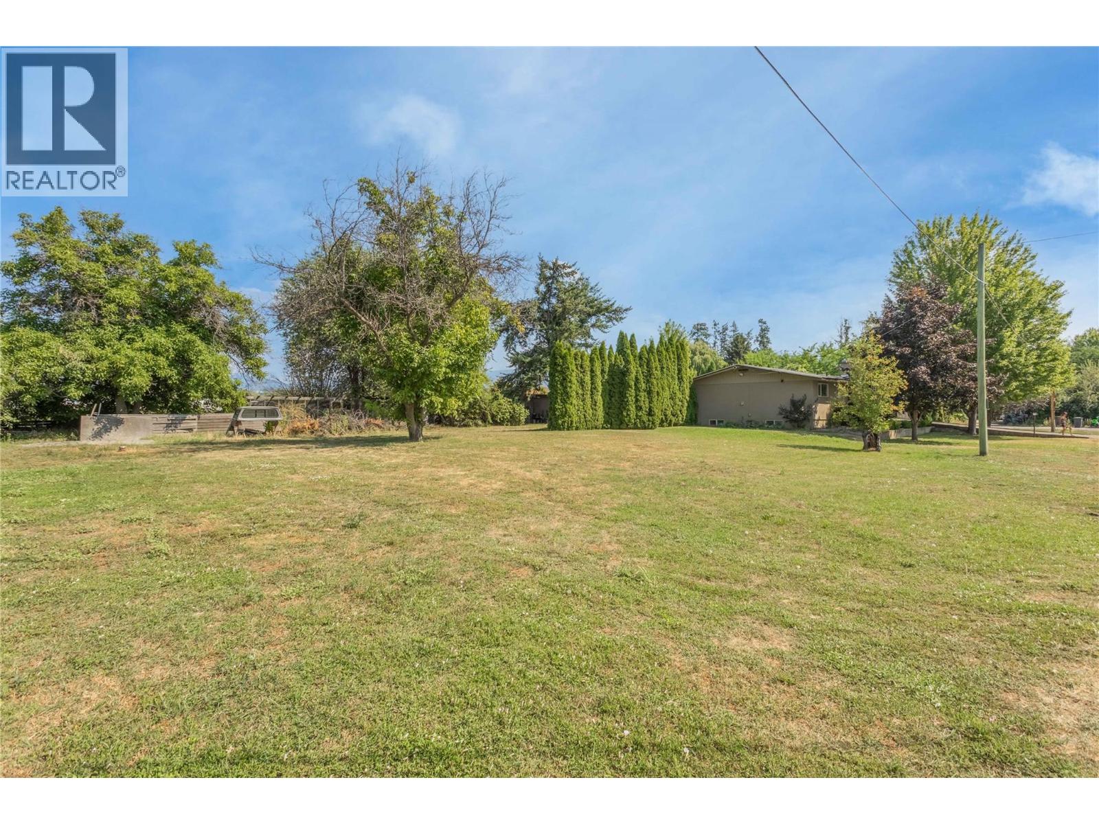  3259 St Amand Road, Kelowna
