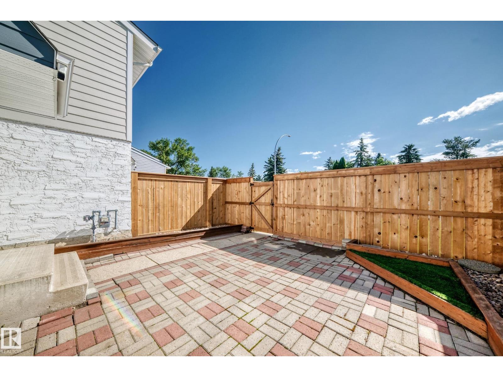 261 CALLINGWOOD TWO NW, Callingwood North, Edmonton photo 3
