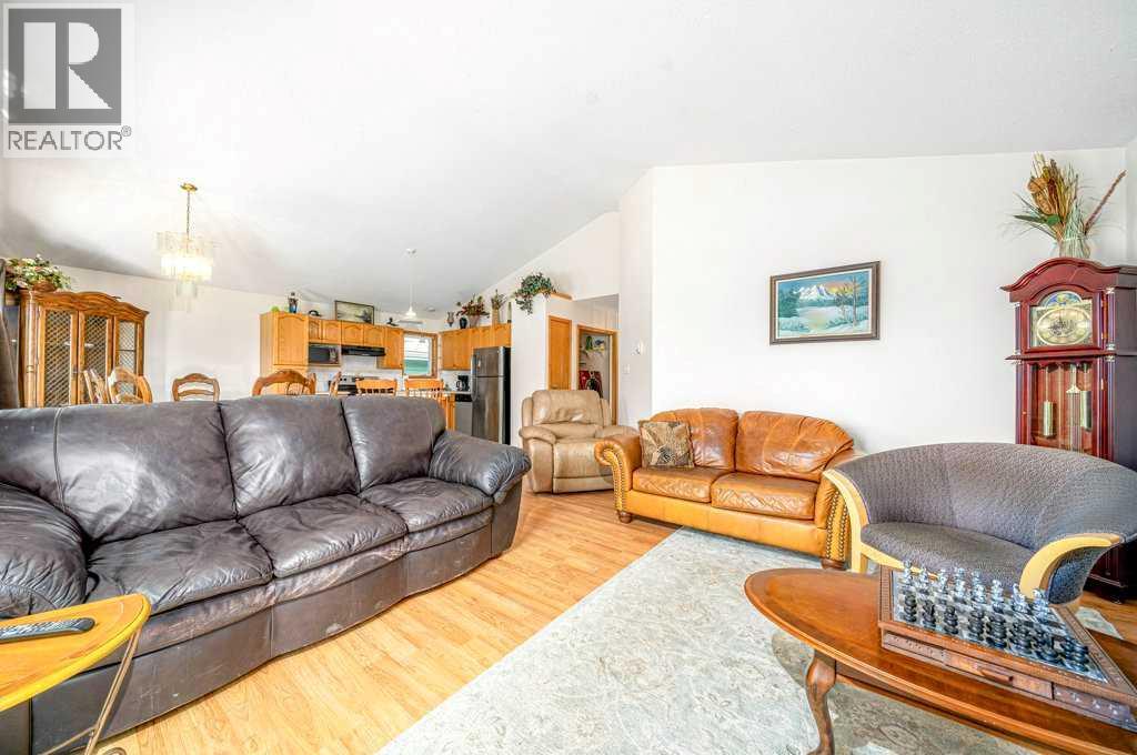 91 White Pelican View - Image 10