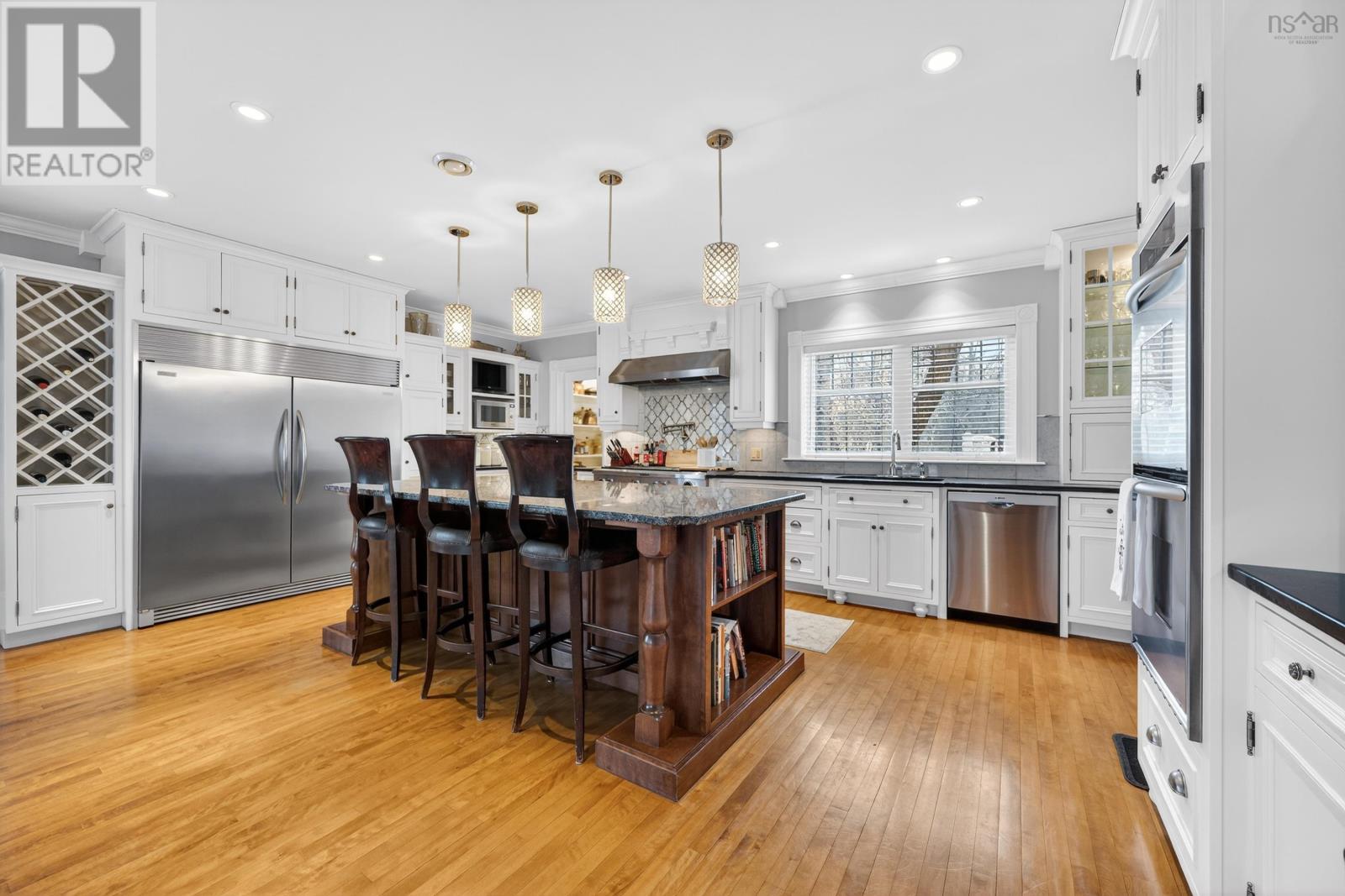 15 Whitney Avenue - 13