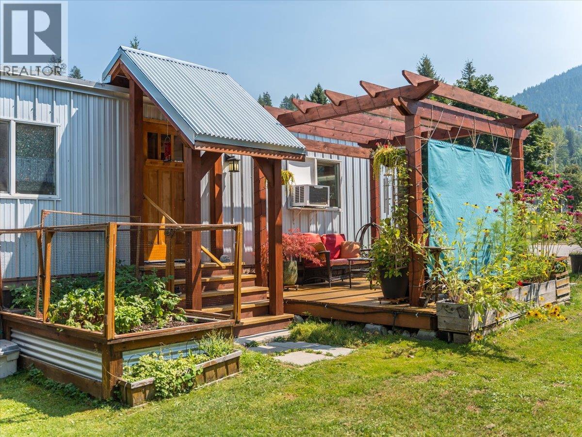 #18 2917 GEORAMA Road - Image 37