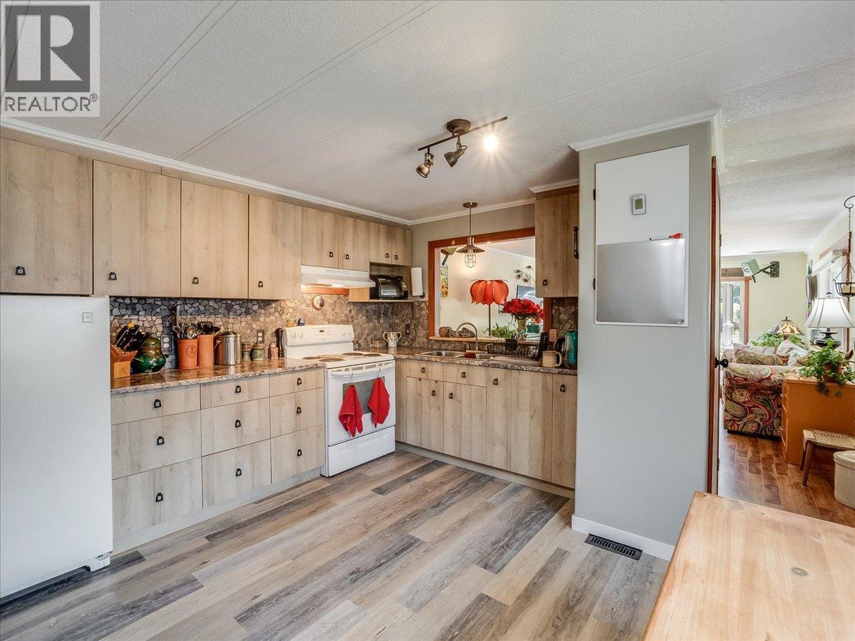 #18 2917 GEORAMA Road - Image 23