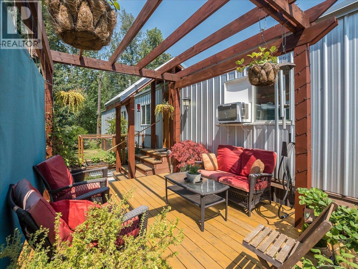 #18 2917 GEORAMA Road - 8