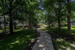 A 204 693 St Anne's Road, Winnipeg, MB R2N3T5 Photo 44