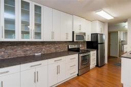 A 204 693 St Anne's Road, Winnipeg, MB R2N3T5 Photo 10