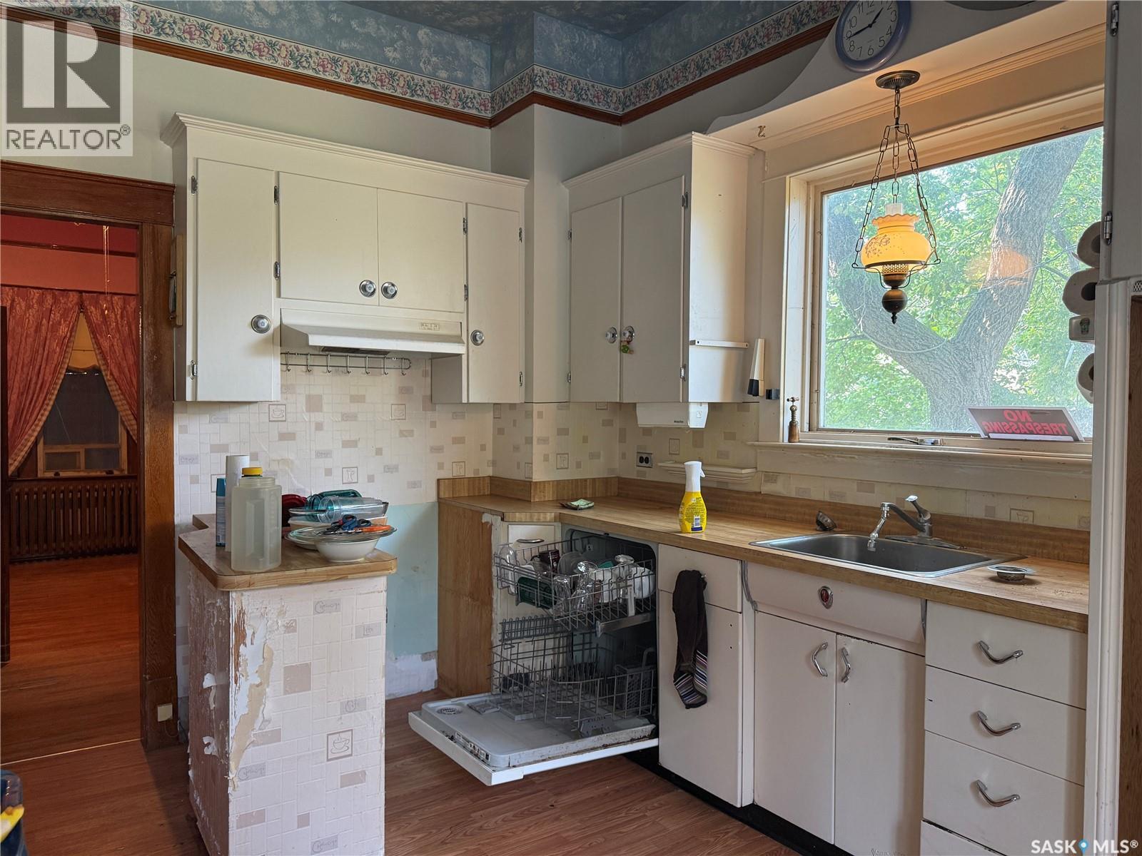 1014 Iroquois STREET W - Image 13