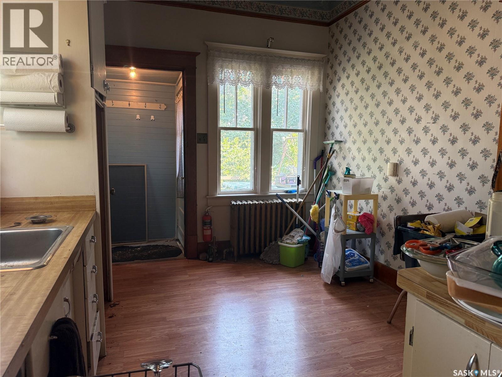 1014 Iroquois STREET W - Image 16