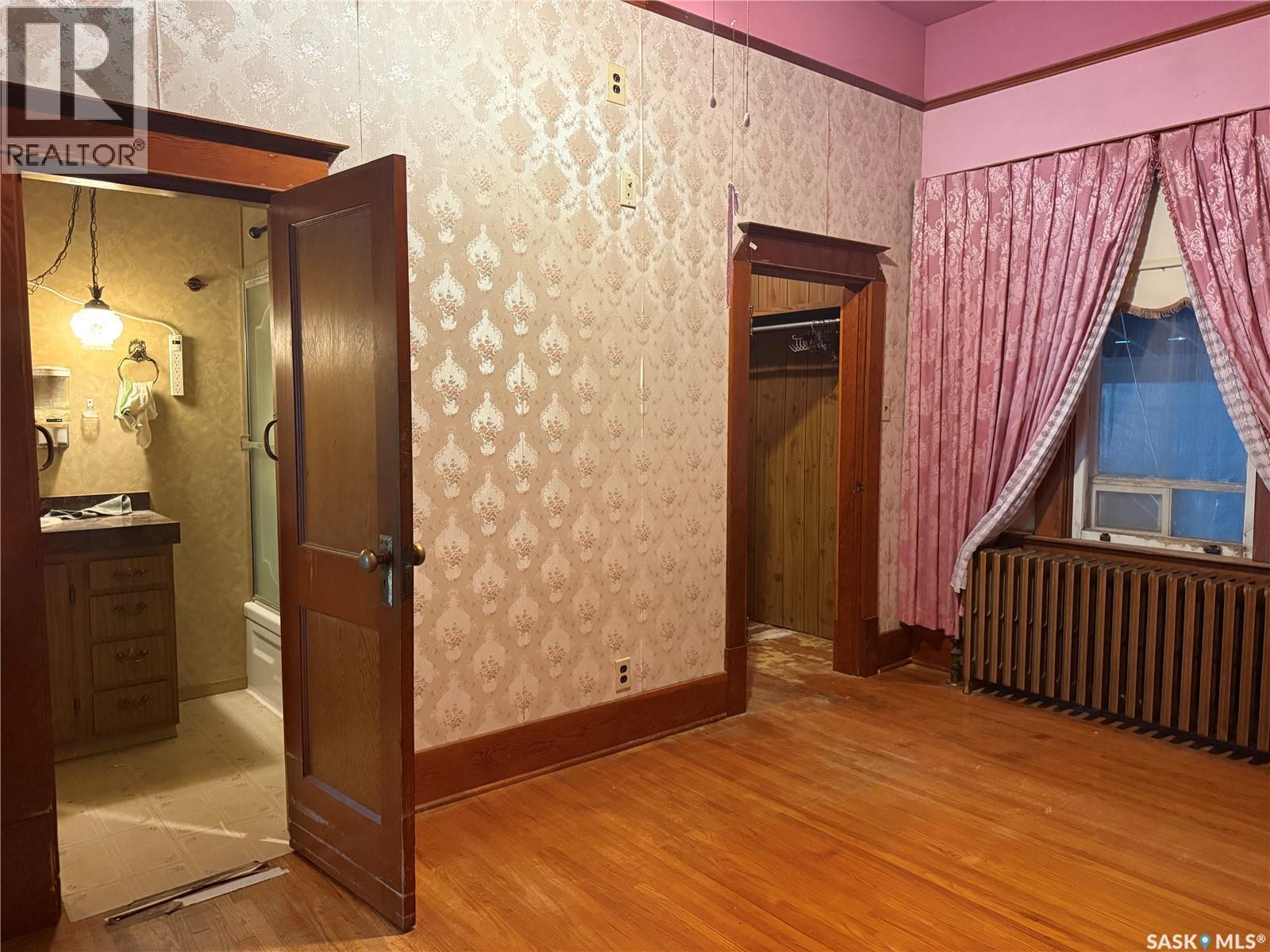 1014 Iroquois STREET W - Image 18