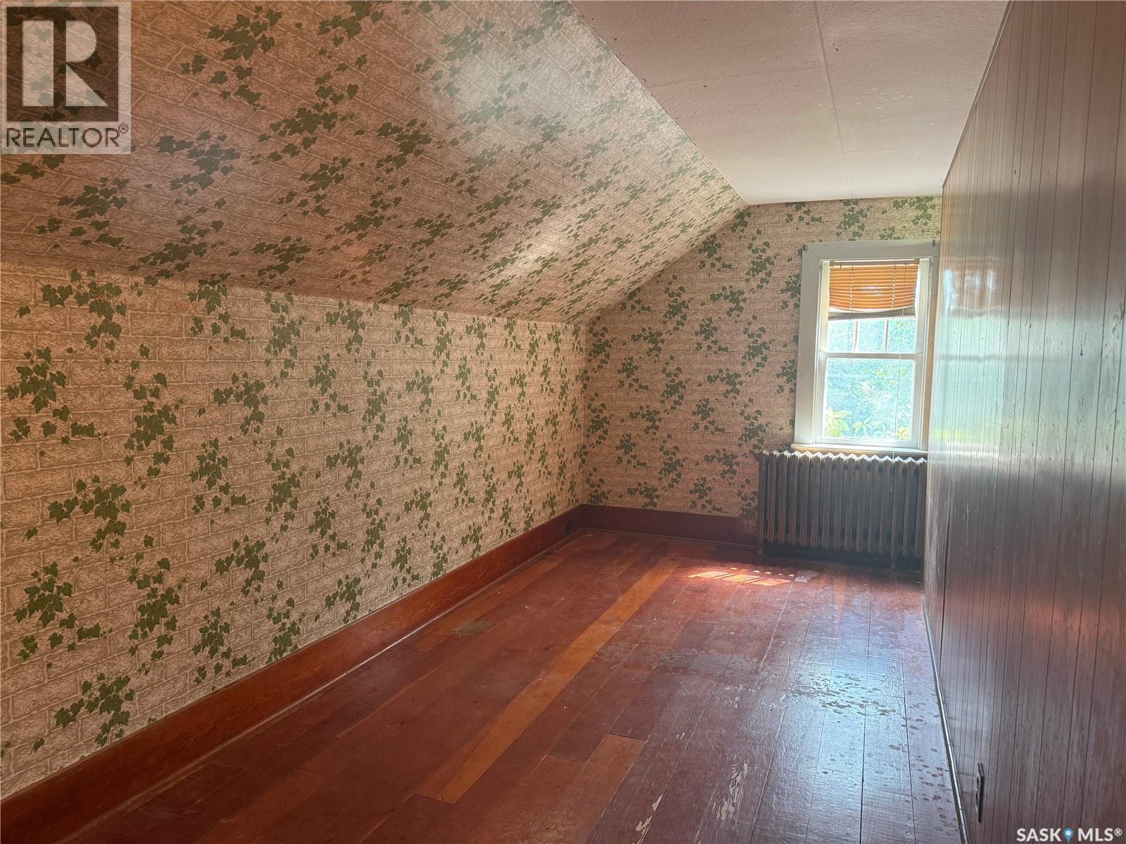 1014 Iroquois STREET W - Image 35