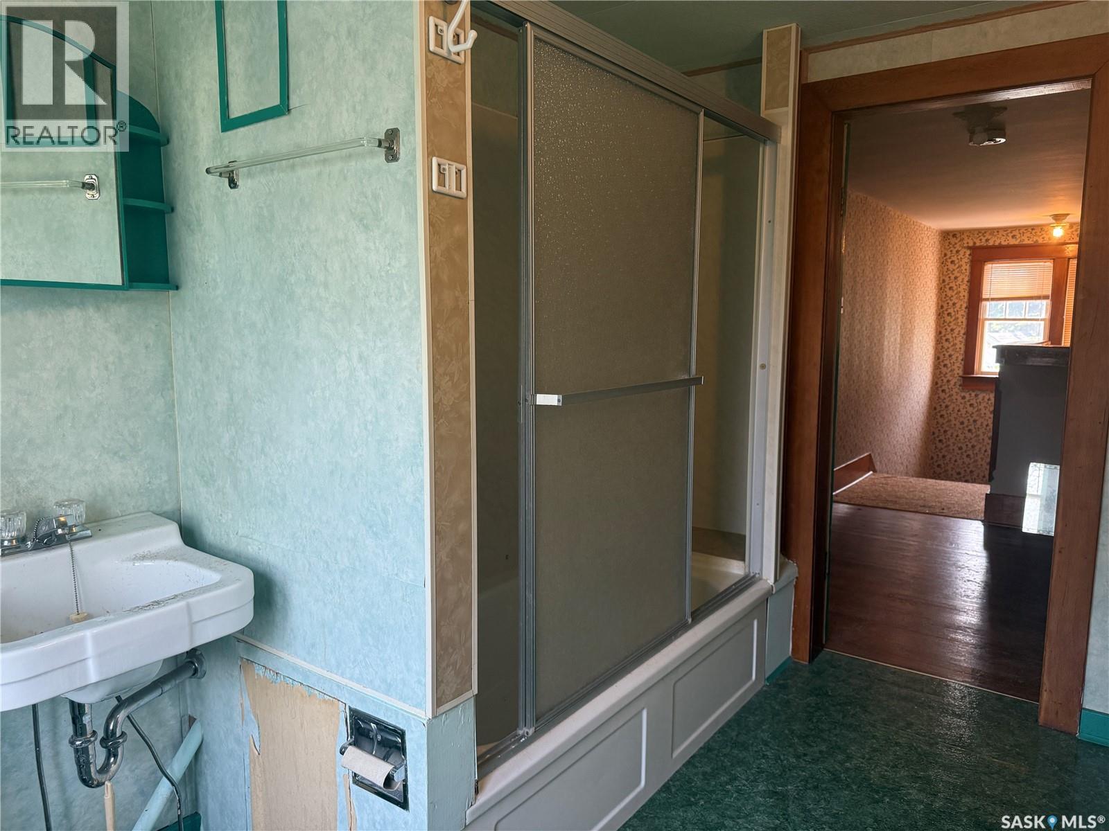 1014 Iroquois STREET W - Image 39