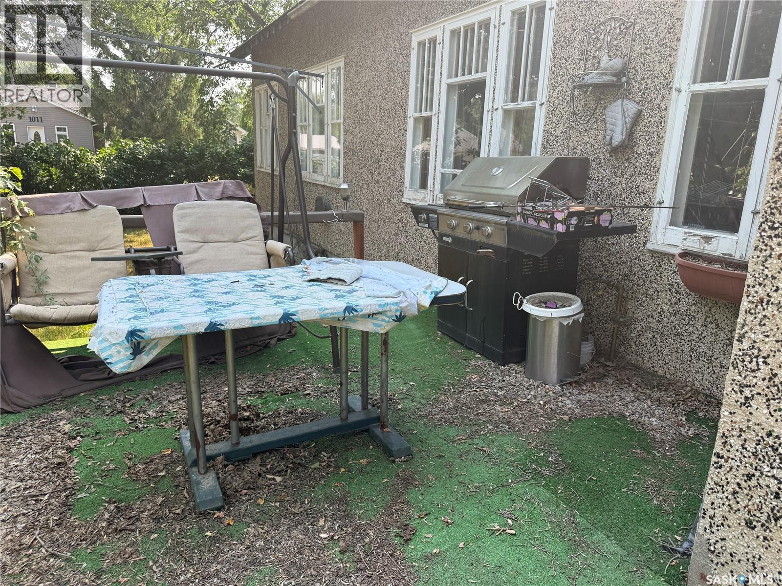 1014 Iroquois STREET W - Image 58