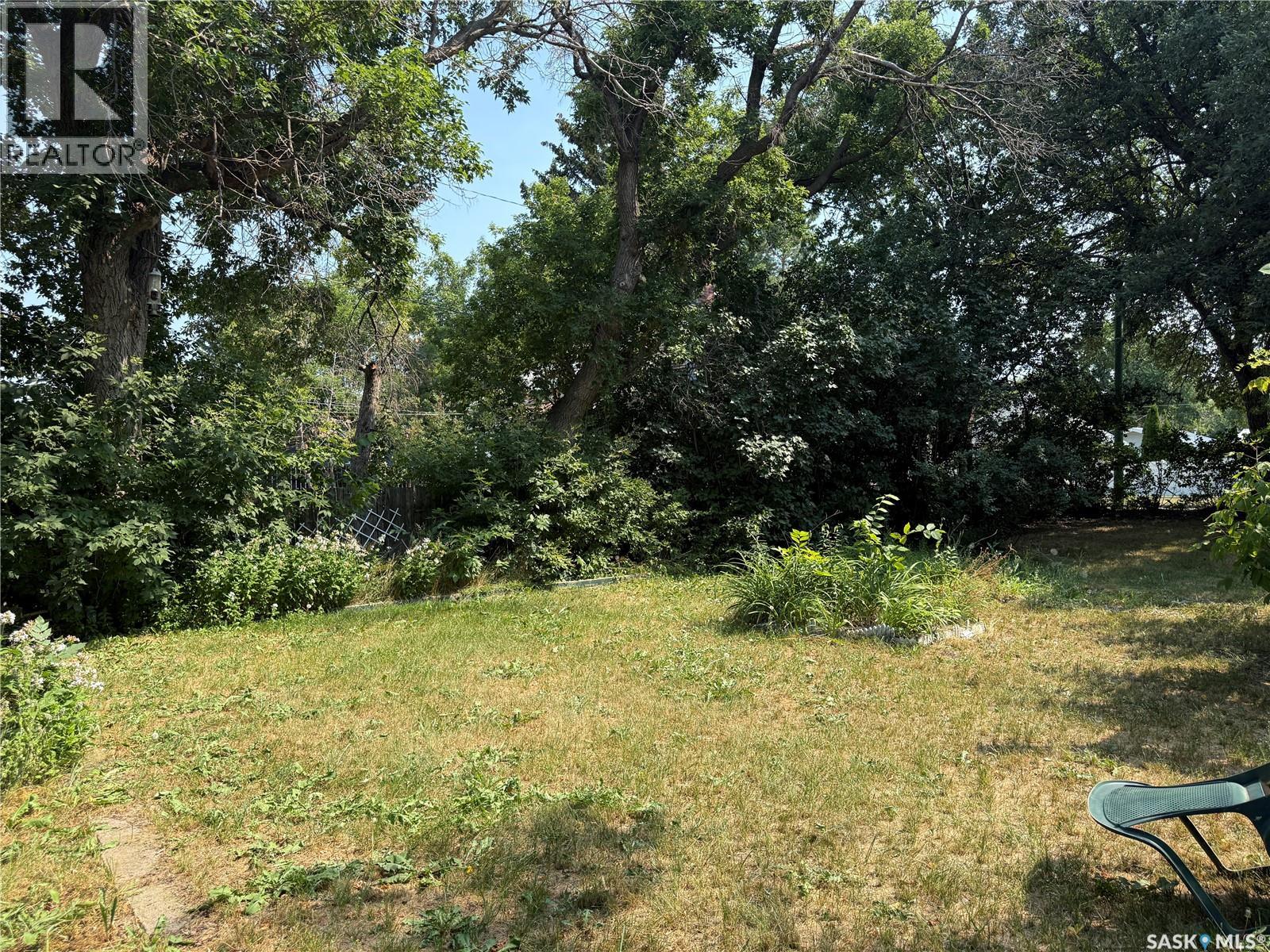 1014 Iroquois STREET W - Image 70