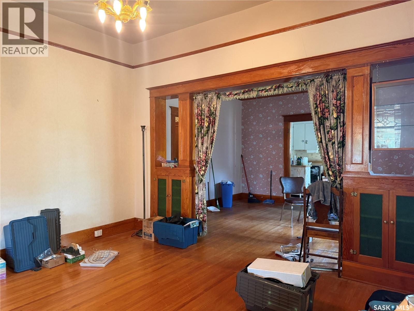 1014 Iroquois STREET W - Image 8