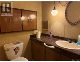 1014 Iroquois Street W, Moose Jaw, SK S6H5B8 Photo 21