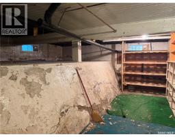 1014 Iroquois Street W, Moose Jaw, SK S6H5B8 Photo 45