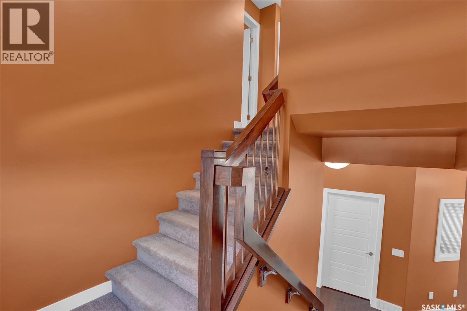6033 Little Pine LOOP - Image 29