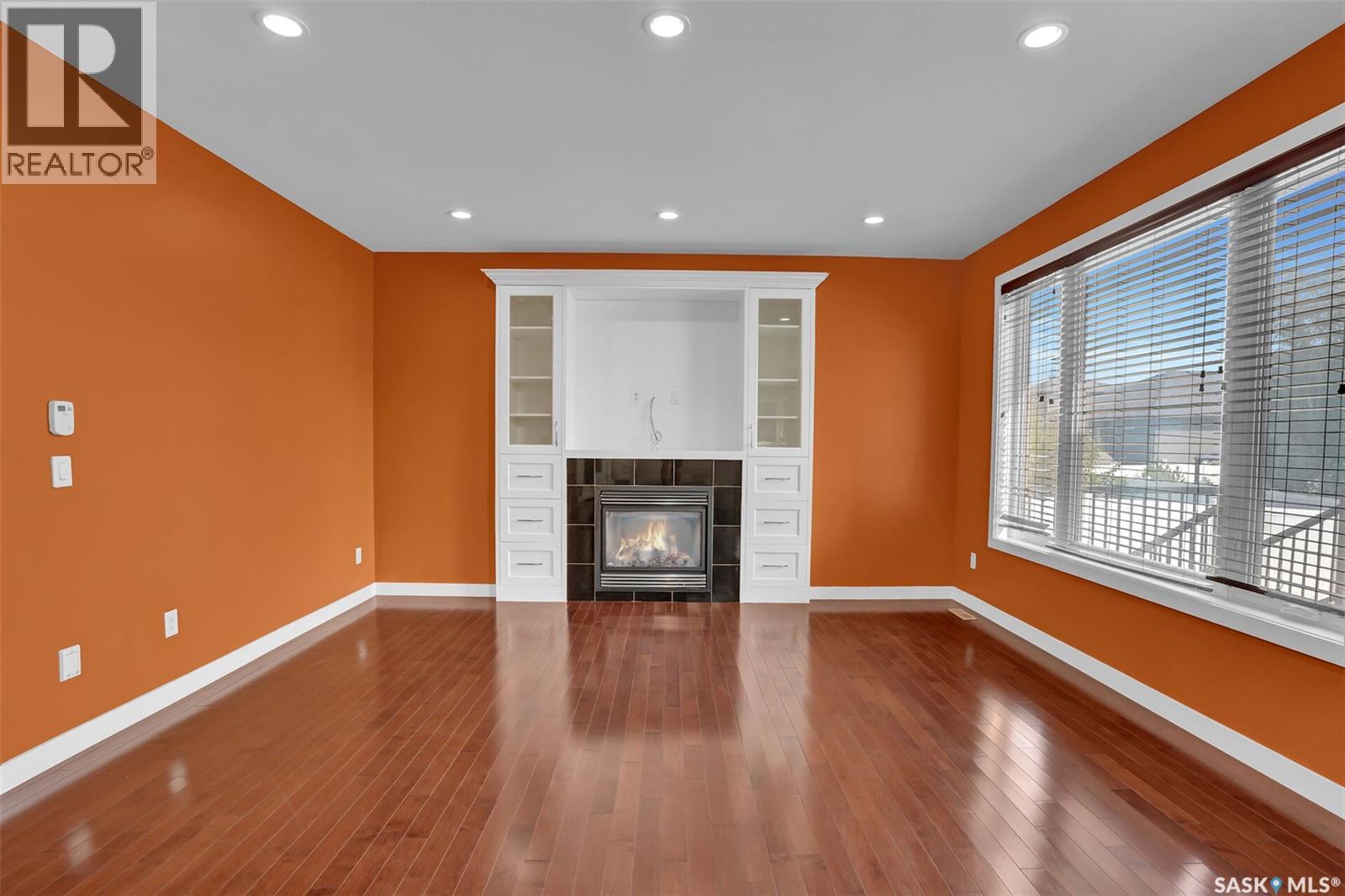 6033 Little Pine LOOP - Image 5
