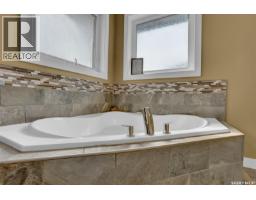 6033 Little Pine Loop, Regina, SK S4X0H5 Photo 22