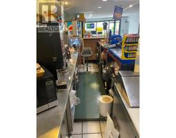 466 Dawes Road, Toronto, ON M4B2E9 Photo 6