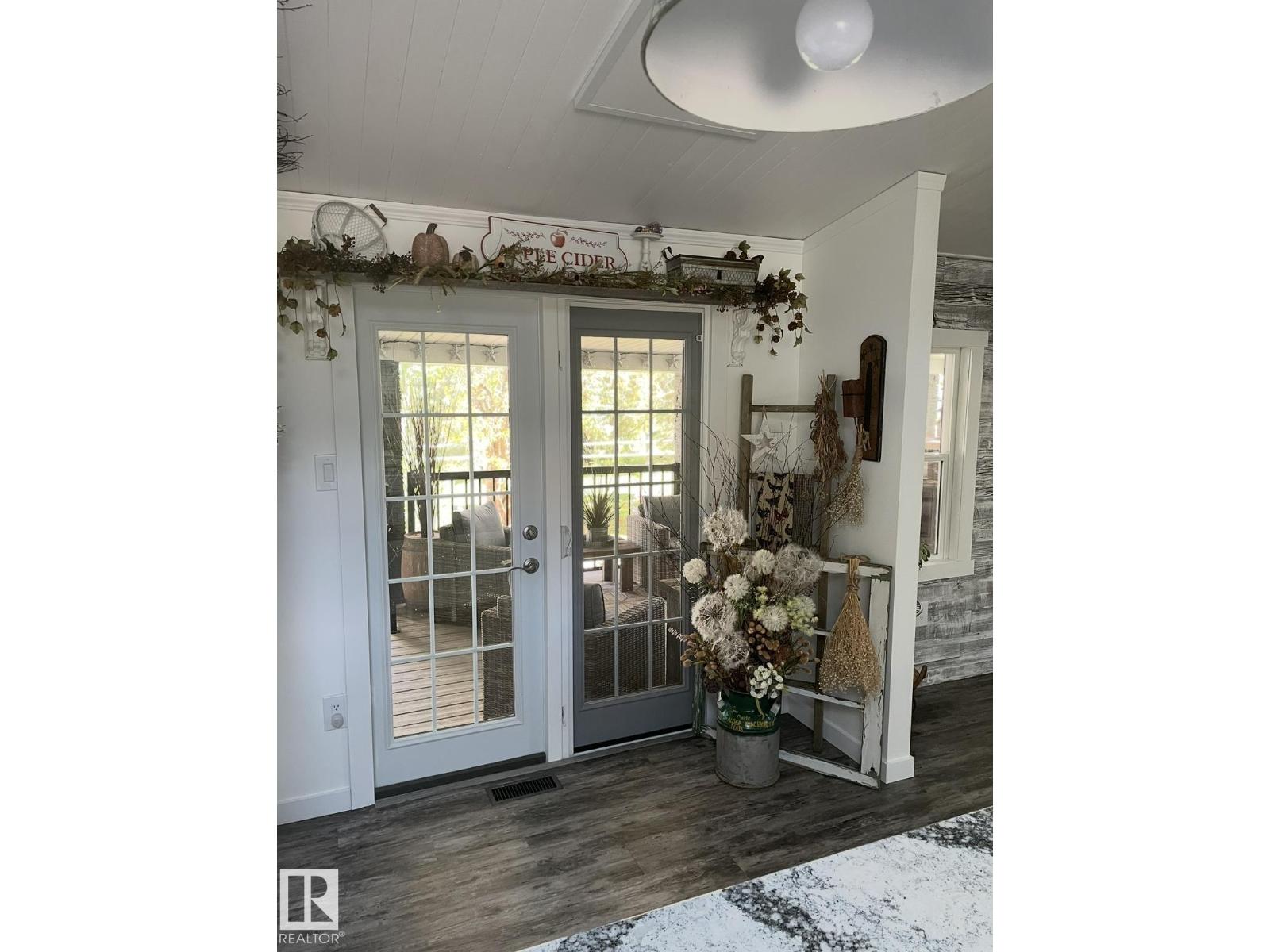 70037 HWY 13 - 21
