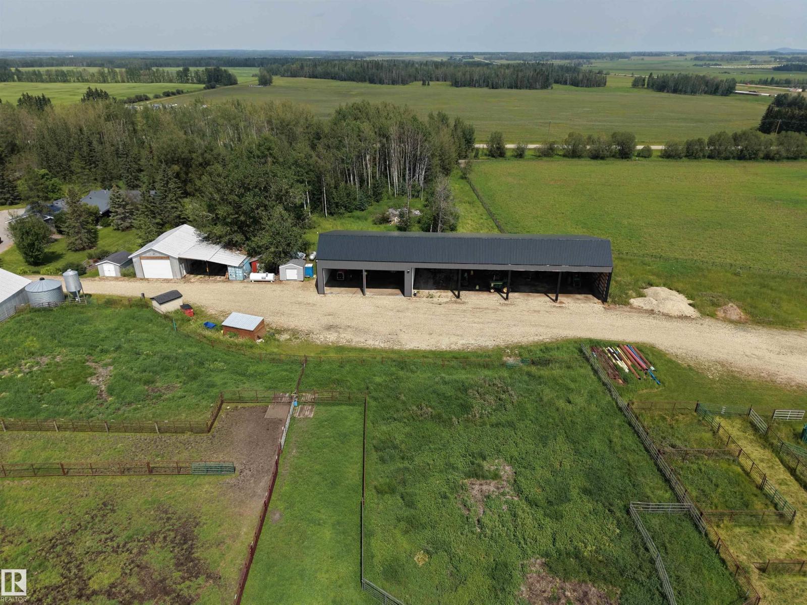 70037 HWY 13 - 32