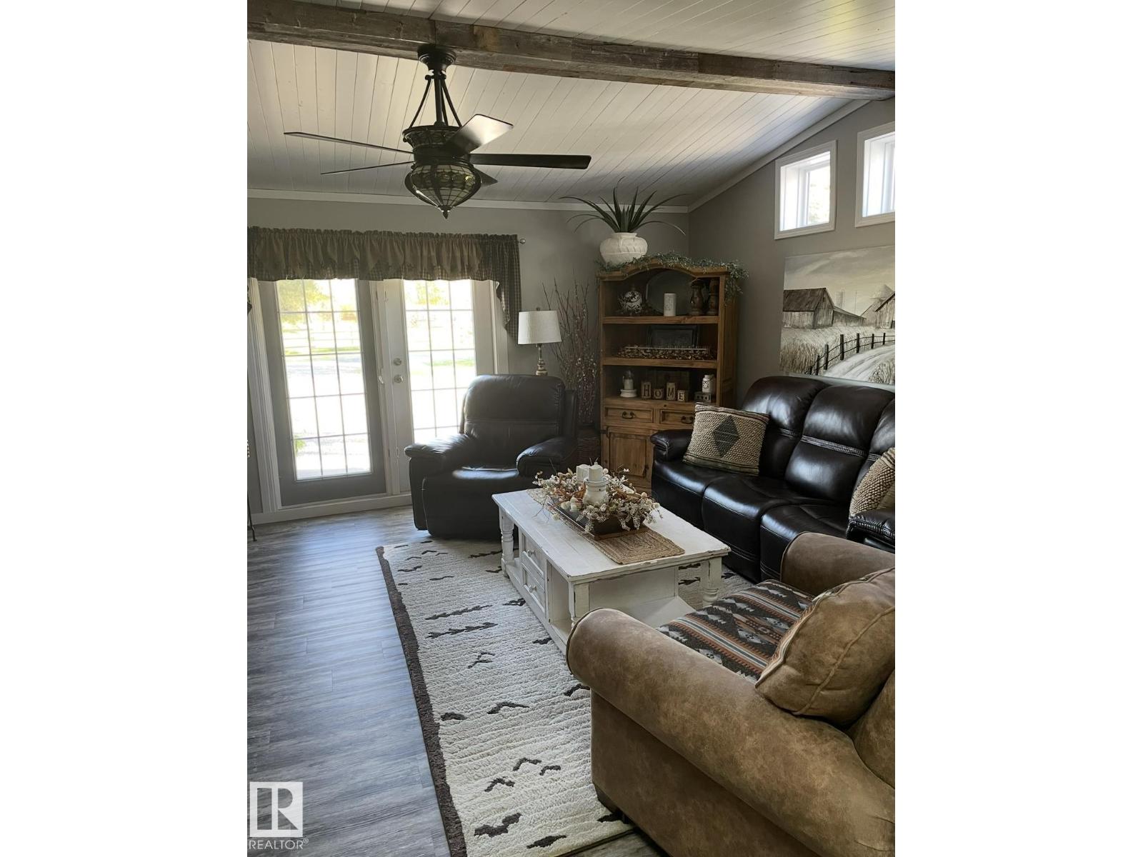 70037 HWY 13 - 9