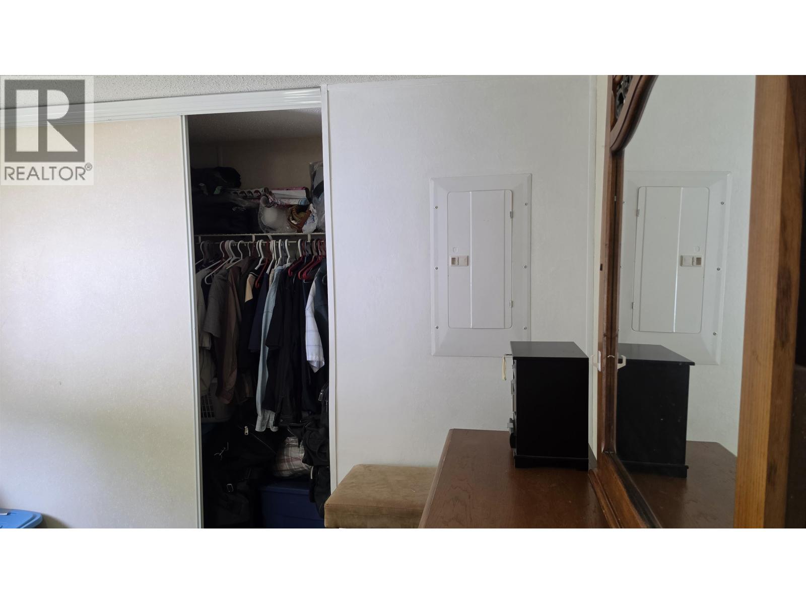2755 GUNN ROAD - 24