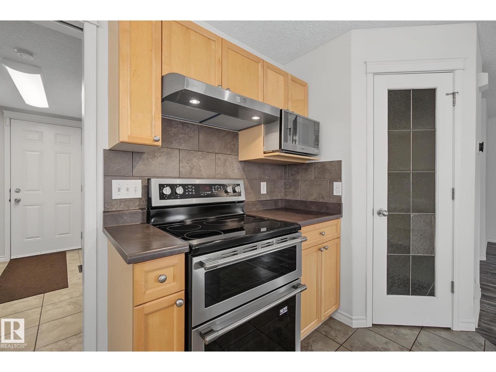 616 61 ST SW - 15