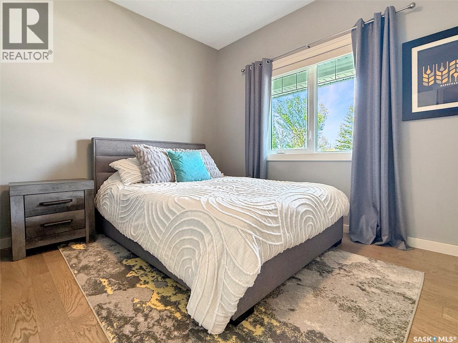 702 Cooper DRIVE - Image 13
