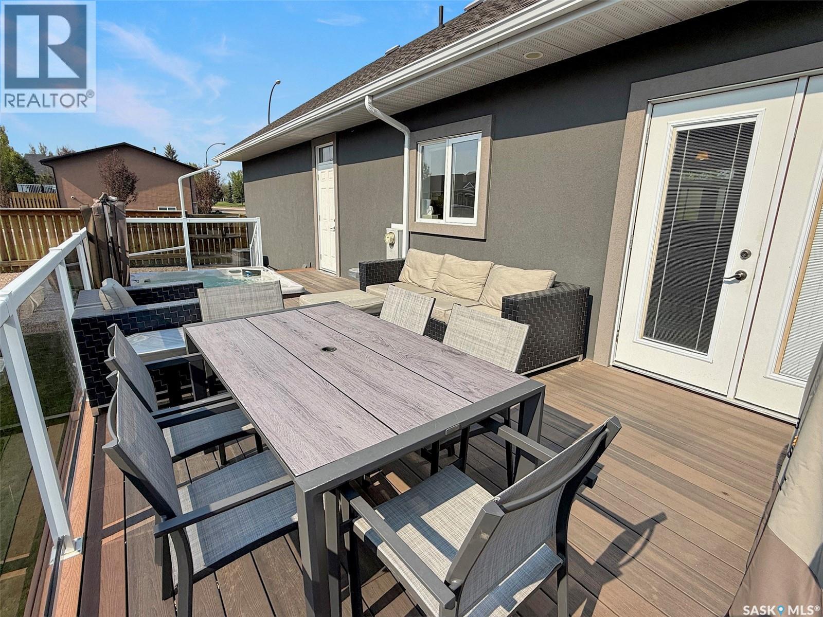 702 Cooper DRIVE - Image 32