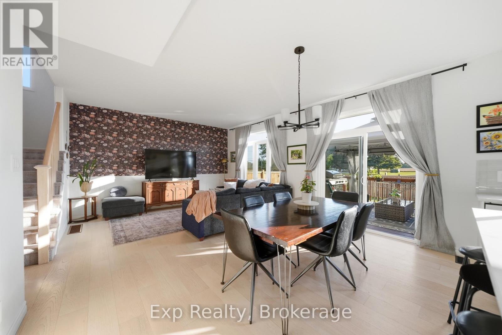14 ATHABASKA DRIVE - Image 15