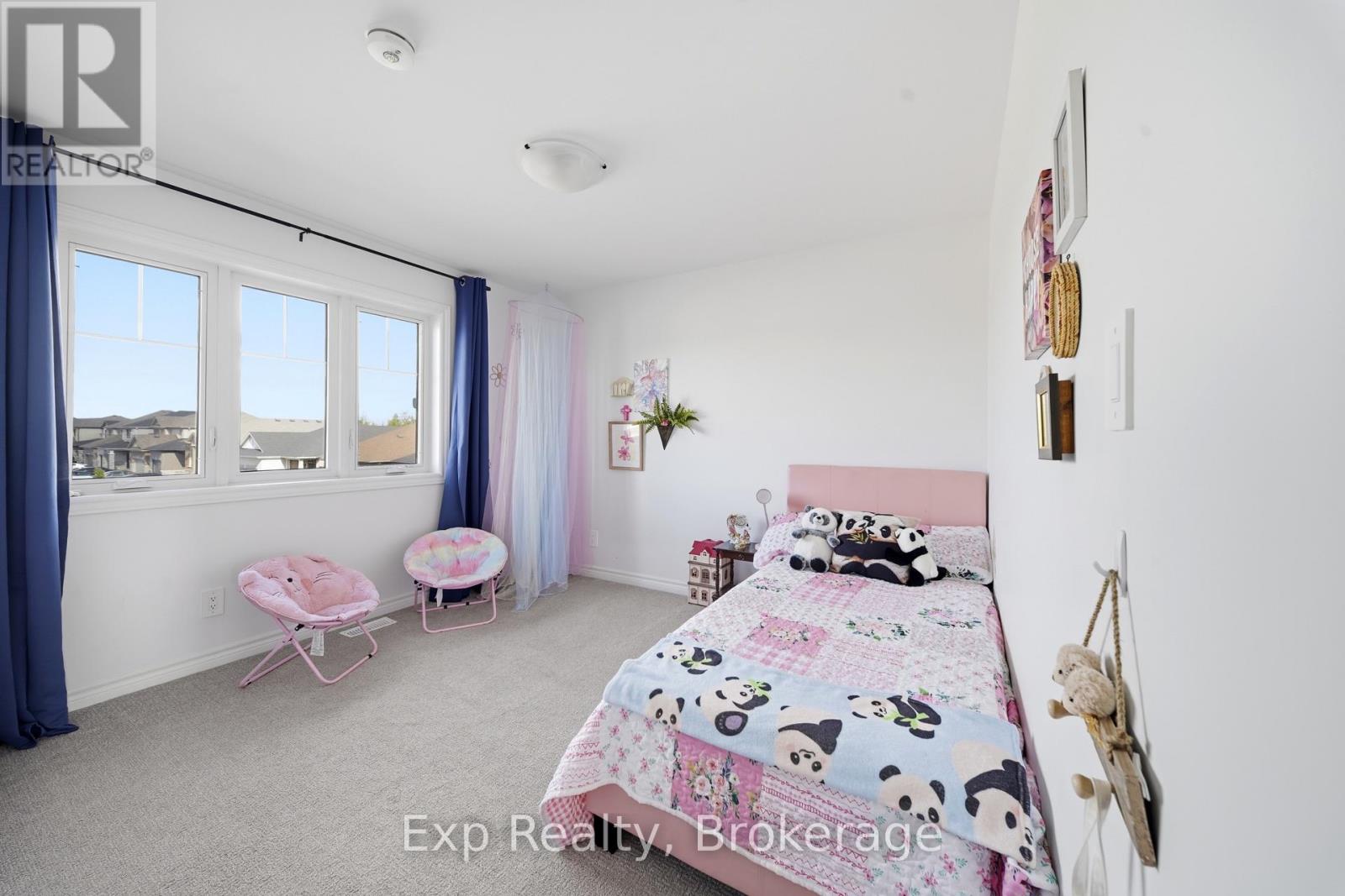 14 ATHABASKA DRIVE - Image 34