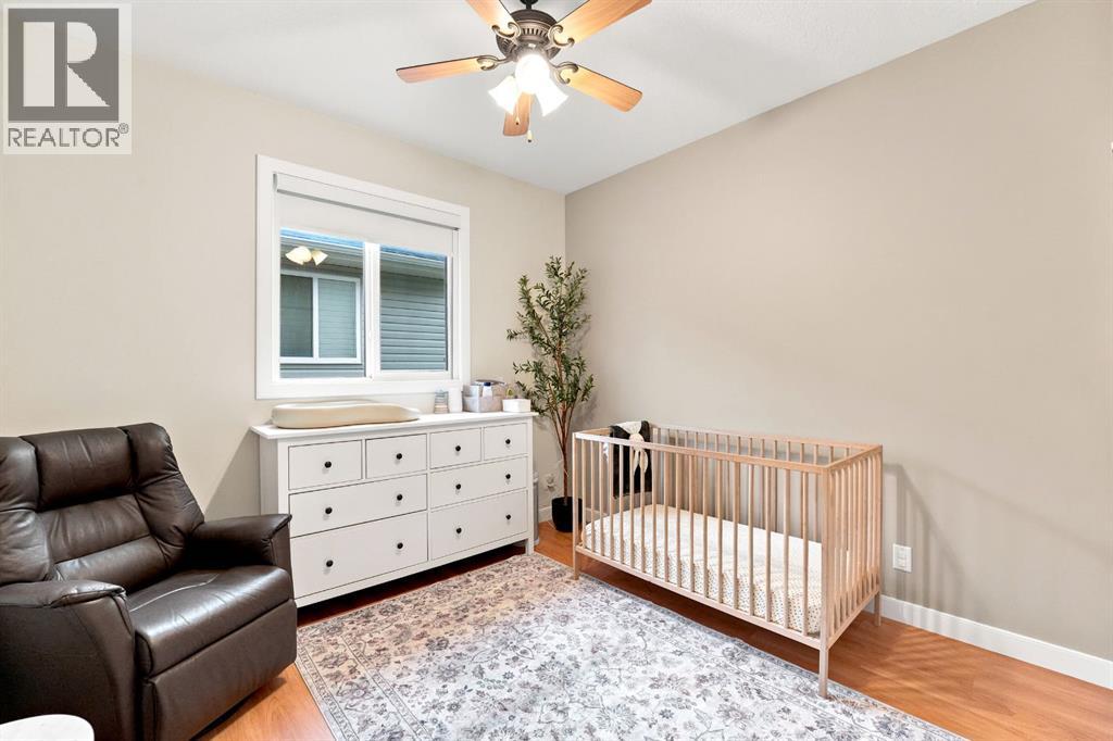 100 Vincent Close - 22